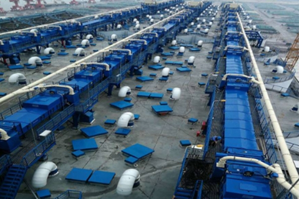 Fully enclosed double plow multi-point unloading belt conveyor
